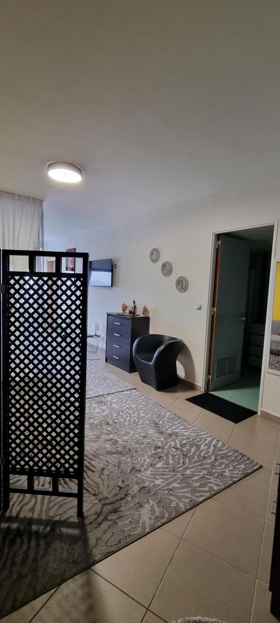 Marina View Apartment